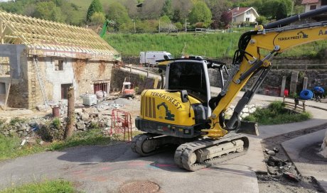 TERRA'PREST, Assainissement & terrassement à Crolles et sa région : Entreprise pour le raccordement d'eau potable à Theys