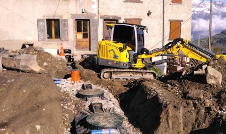 TERRA'PREST, assainisseur et terrassier entre Crolles et Pontcharra : Rénovation des réseaux secs, d'eau potable et de l'assainissement autonome chez un particulier à Saint-Mury-Monteymond