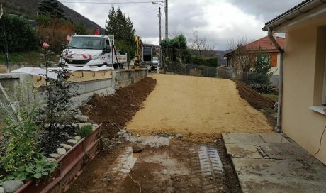 TERRA'PREST, assainisseur et terrassier entre Grenoble et Chambéry : Aménagement d'allée et d'accès handicapé à Saint Pierre de Mésage