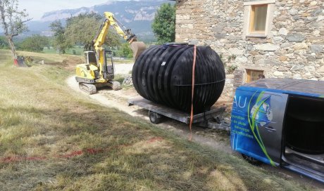 TERRA'PREST, assainisseur & terrassier entre Grenoble et Chambéry : Installation de cuve de récupération d'eau de pluie à La Pierre