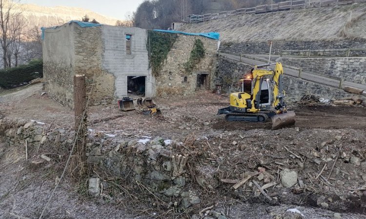 TERRA'PREST, assainissement & terrassement à Crolles et sa région : Création de murs de soutènement en enrochement à Theys