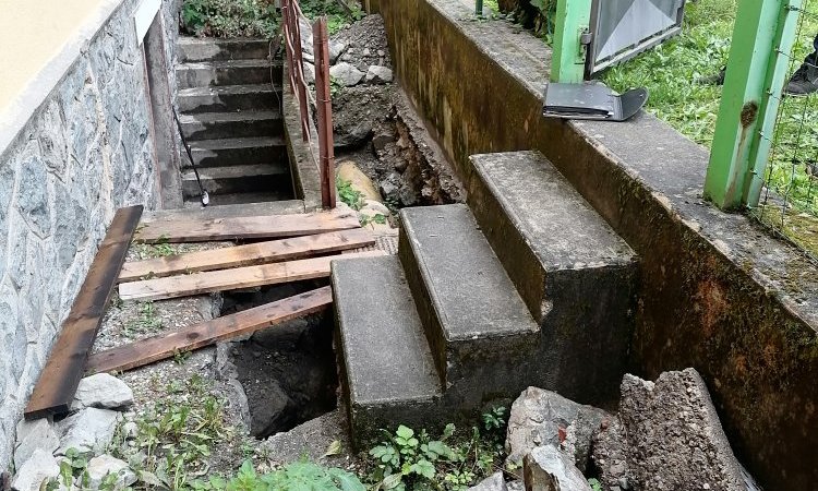TERRA'PREST, assainisseur & terrassier entre Grenoble et Chambéry : Reprise du réseau d'assainissement à Pontcharra (38530)